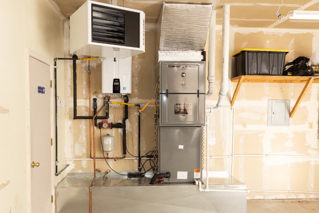 Professional heating and cooling equipment installed by Mountain West